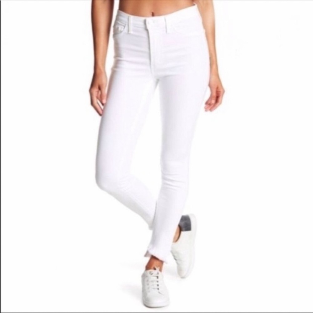 PAIGE Hoxton Ankle Peg Jeans in Optic White